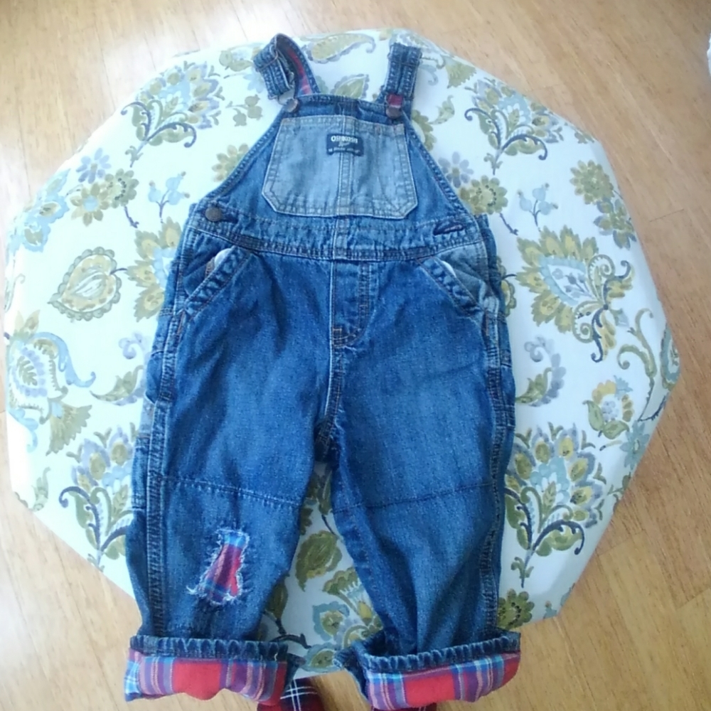 OshKosh B'Gosh 24 months Boys Overalls plad line